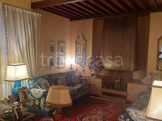 Vendesi villa singola a Castelfranco di Sotto