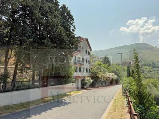 Vendesi villa singola a Castro dei Volsci via Roma, 7