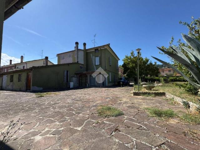 Vendesi villa singola a Case Bernardi, Tavullia