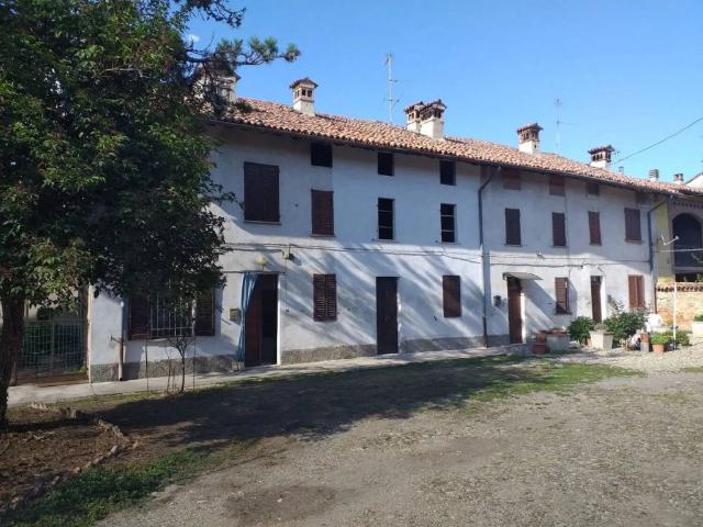Vendesi villa singola a Casei Gerola