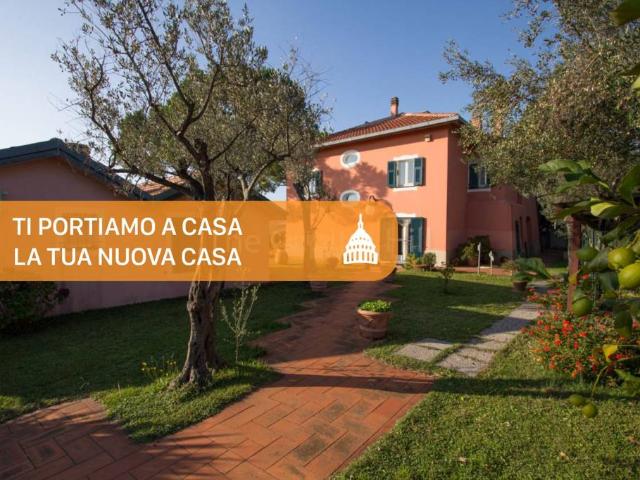 Vendesi villa singola a Celle Ligure via Ferrari, 87