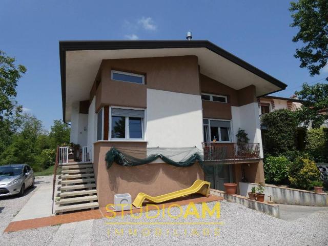 Vendesi villa singola a Cimpello, Fiume Veneto