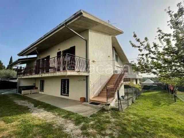 Vendesi villa singola a Civitella Casanova viale Rimembranza, 14