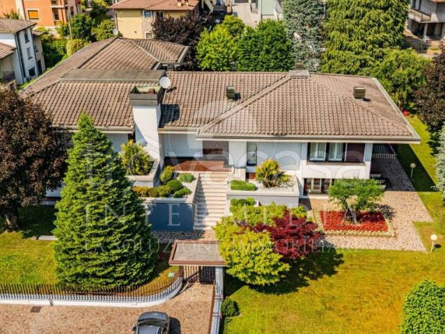 Vendesi villa singola a Concesio via Giovanni Pascoli, 7