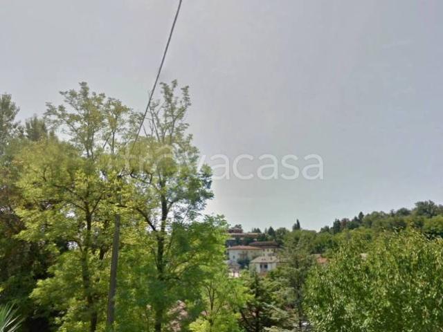 Vendesi villa singola a Conegliano via Benedetto Croce, 14