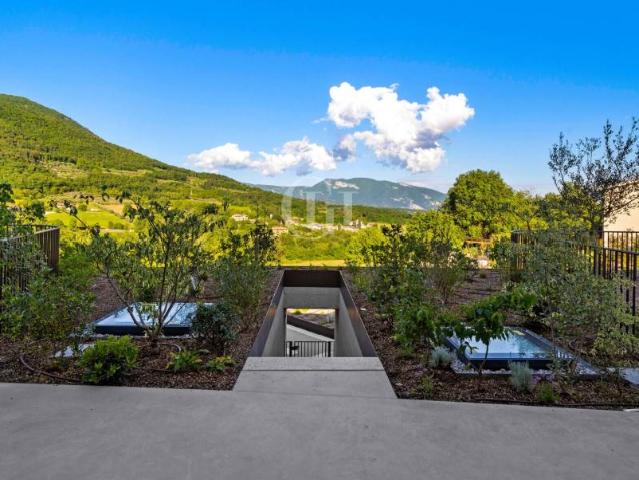 Vendesi villa singola a Costermano sul Garda via degli Alpini, Castion Veronese