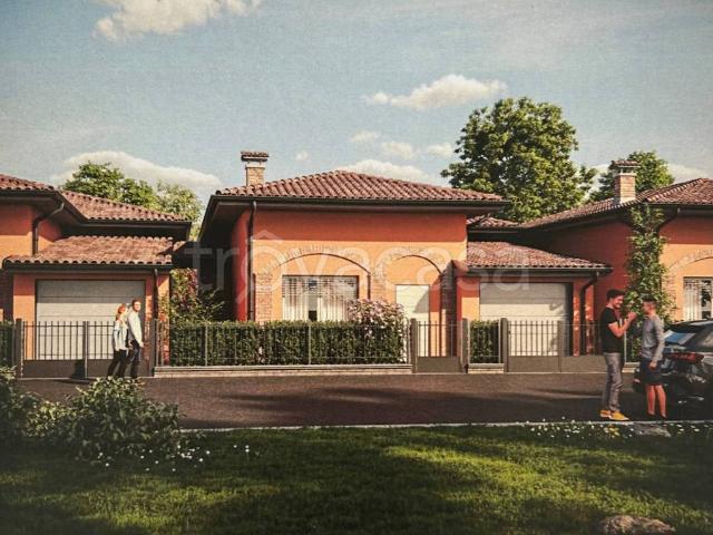 Vendesi villa singola a Cremona via della Castella, Boschetto