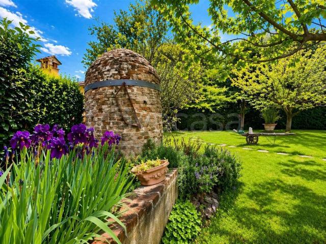 Vendesi villa singola a Empoli, Ponzano