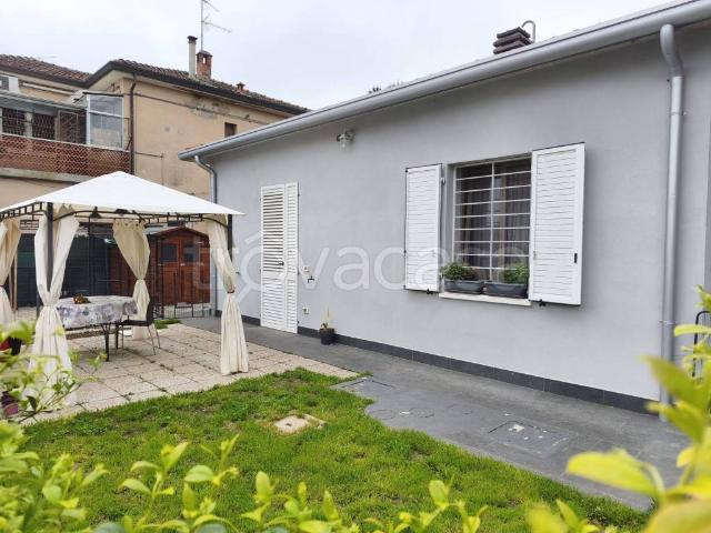 Vendesi villa singola a Faenza via Biasola, 4