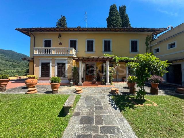 Vendesi villa singola a Firenze via di Capornia, Serpiolle