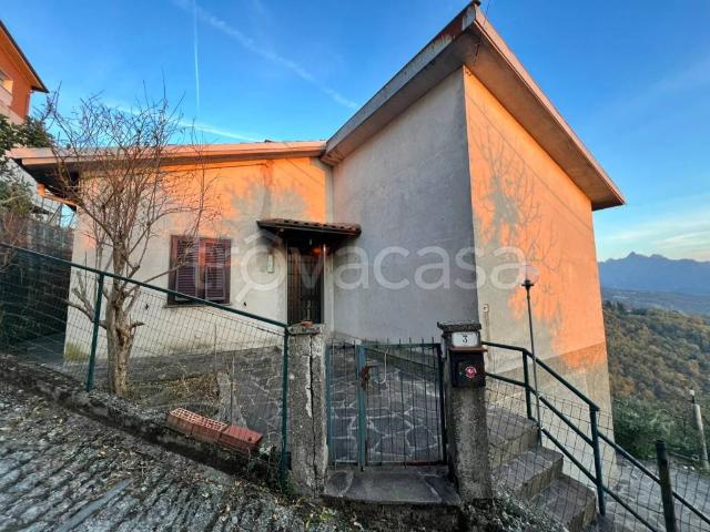 Vendesi villa singola a Fivizzano via 4 Novembre, 12, Agnino