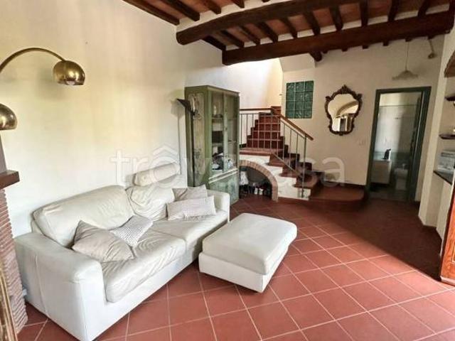 Vendesi villa singola a Forte dei Marmi