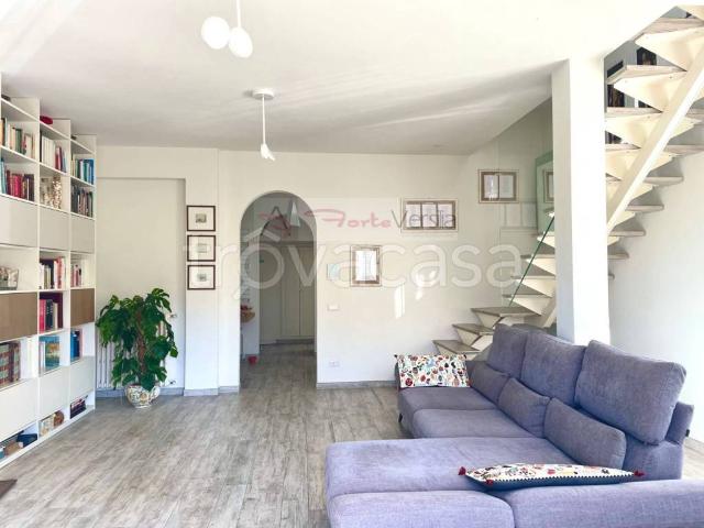 Vendesi villa singola a Forte dei Marmi via Donati, 37