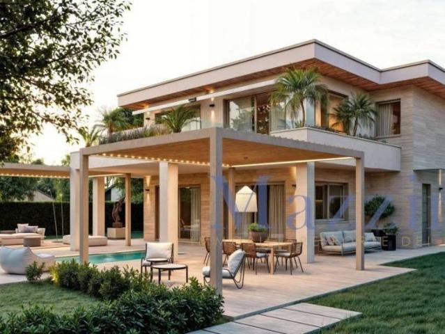 Vendesi villa singola a Forte dei Marmi via Toni