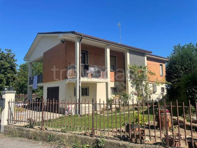 Vendesi villa singola a Fubine Monferrato via della Repubblica