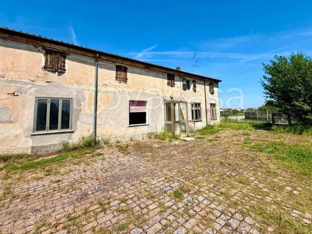 Vendesi villa singola a Gazzo Veronese via Brancon