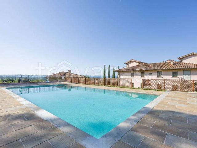 Vendesi villa singola a Loro Ciuffenna