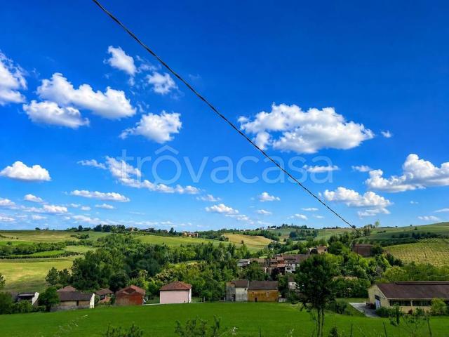 Vendesi villa singola a Lu e Cuccaro Monferrato