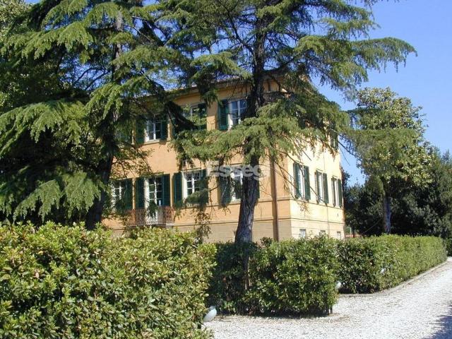 Vendesi villa singola a Lucca via Nuova per Pisa, Massa Pisana Vicopelago
