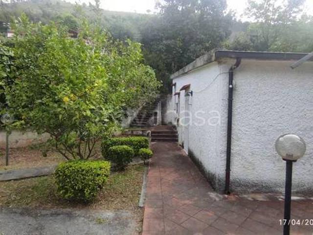 Vendesi villa singola a Maratea via Rovina No Number