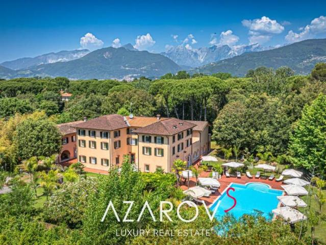 Vendesi villa singola a Massa via Giuseppe Verdi, Ronchi Poveromo