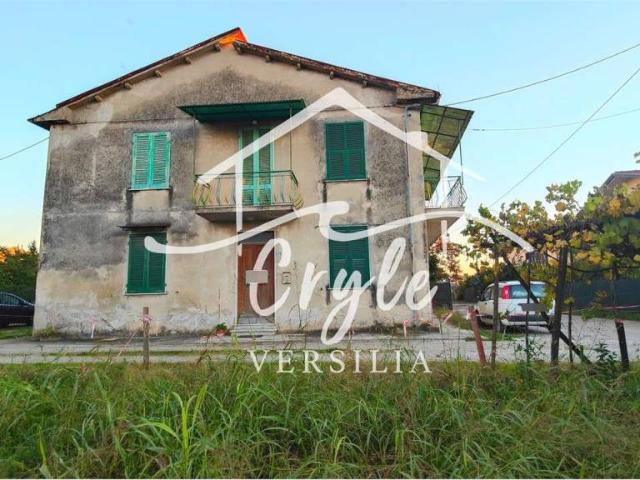 Vendesi villa singola a Massa via gioconda, Puliche