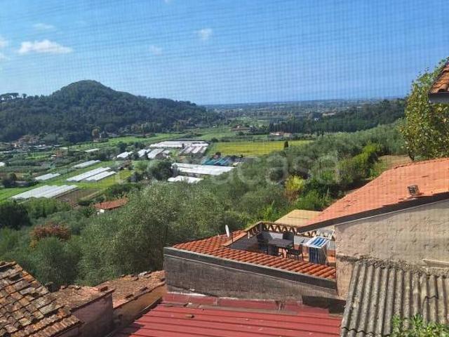 Vendesi villa singola a Massarosa, Stiava