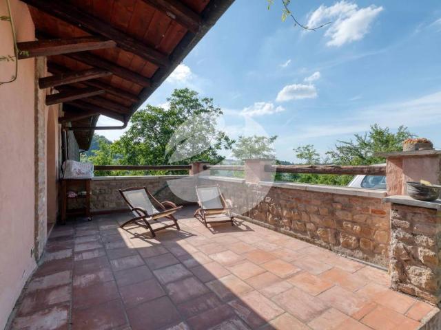 Vendesi villa singola a Monte San Pietro