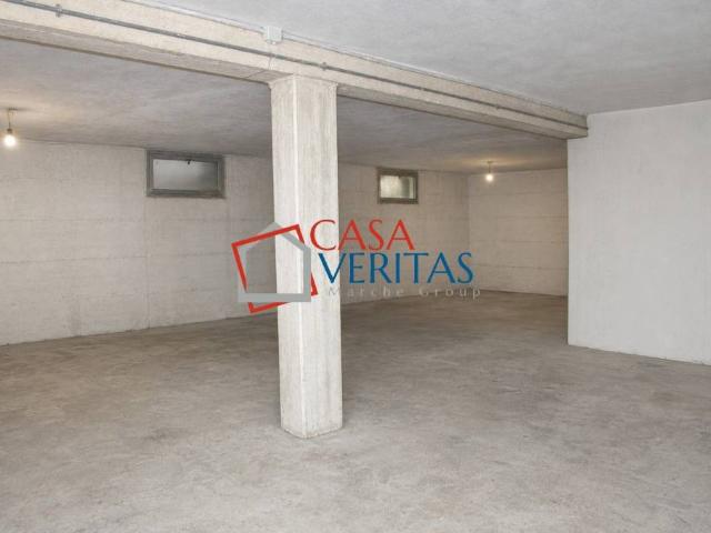 Vendesi villa singola a Monte San Vito via Metrano, 31