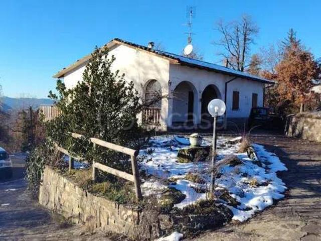 Vendesi villa singola a Monteacuto Vallese, San Benedetto Val di Sambro