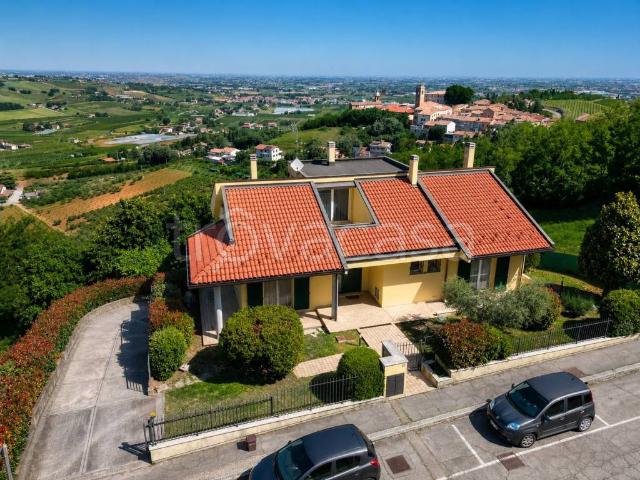 Vendesi villa singola a Montiano via Pino, 62