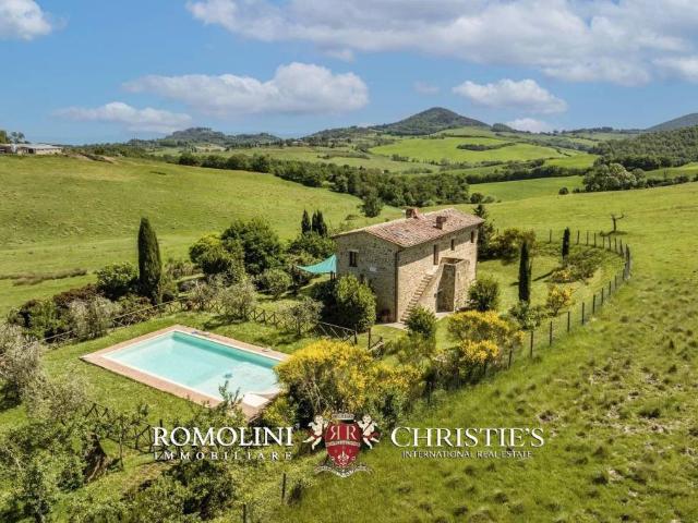Vendesi villa singola a Monticchiello, Pienza