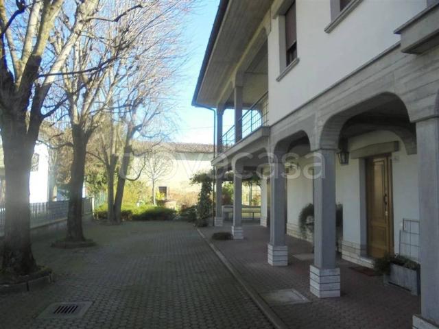 Vendesi villa singola a Monticelli d'Ongina