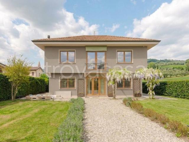 Vendesi villa singola a Moriago della Battaglia
