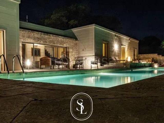 Vendesi villa singola a Nardò