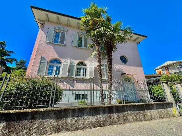 Vendesi villa singola a Novara via Vincenzo Viviani, 3, San Paolo