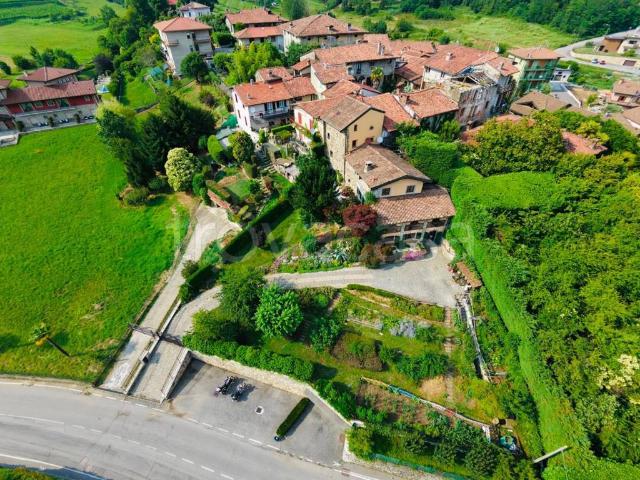 Vendesi villa singola a Palazzago, Gromlongo