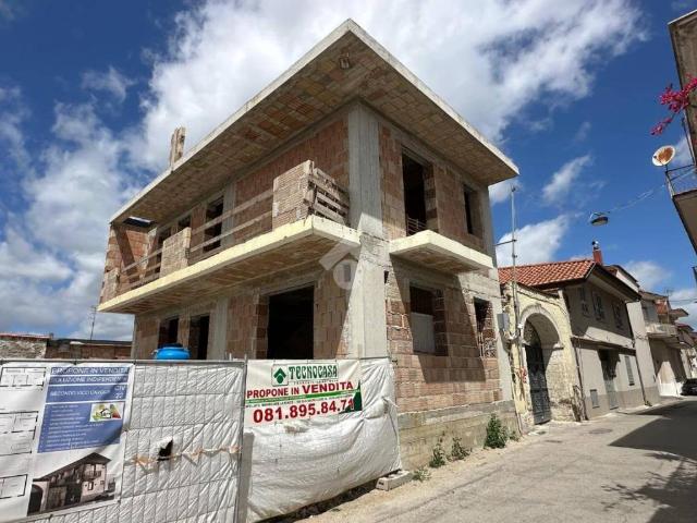 Vendesi villa singola a Parete