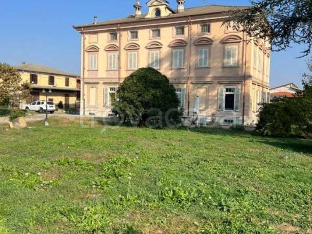 Vendesi villa singola a Pinerolo via Valentino 43, Riva Di Pinerolo