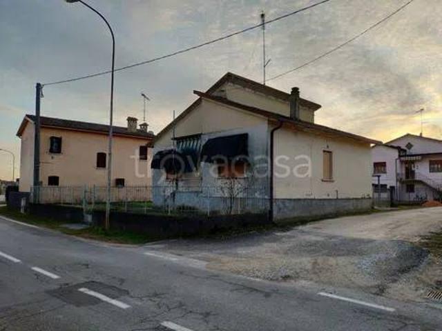 Vendesi villa singola a Pieve di Soligo via Toti Dal Monte, 19