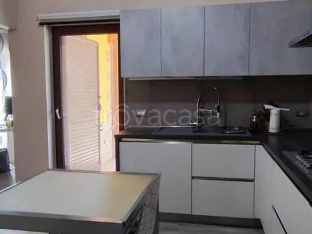 Vendesi villa singola a Pignola via Della Serra, 9