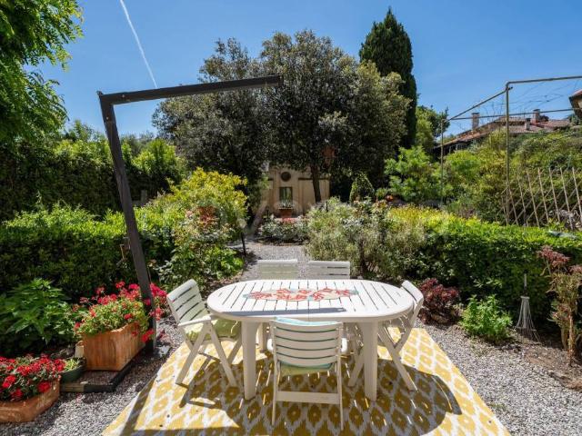 Vendesi villa singola a Pisa, Porta a Lucca