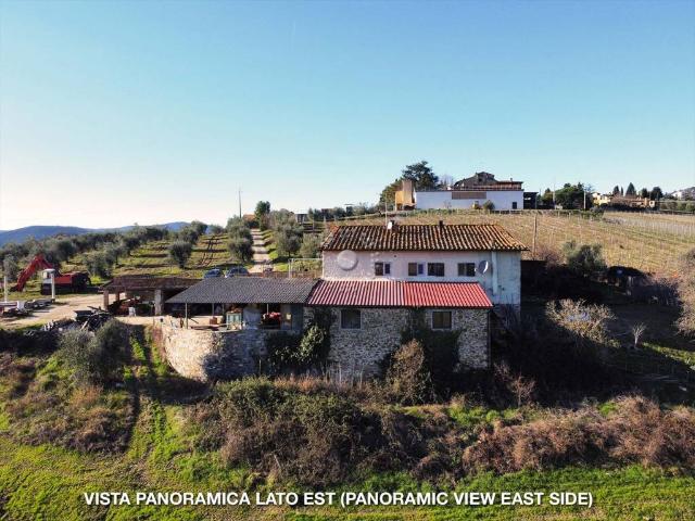 Vendesi villa singola a Pontassieve, Doccia