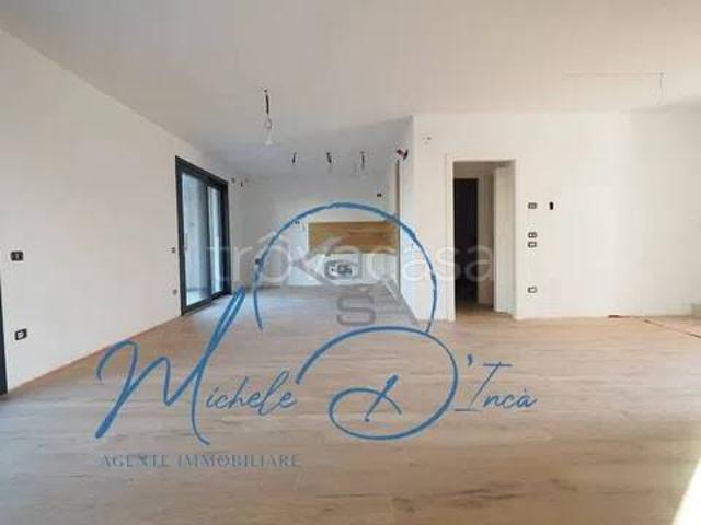 Vendesi villa singola a Ponzano Veneto via Roma