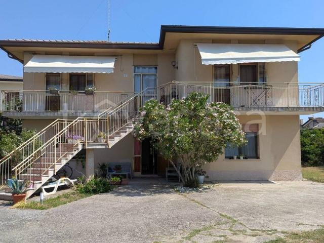 Vendesi villa singola a Porto Viro via Torino, 1