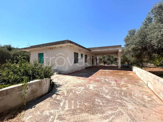 Vendesi villa singola a Pozzallo