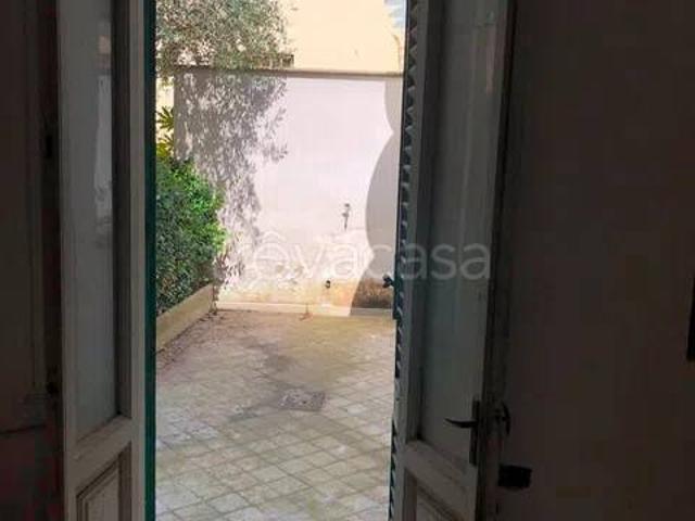 Vendesi villa singola a Prato via Amendola, Pietà
