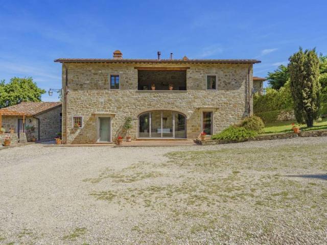 Vendesi villa singola a Rata, Londa