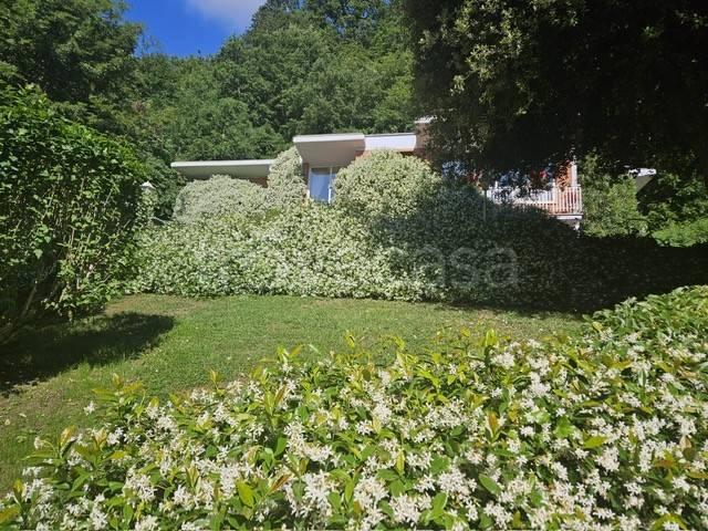 Vendesi villa singola a Roma, Tiberina