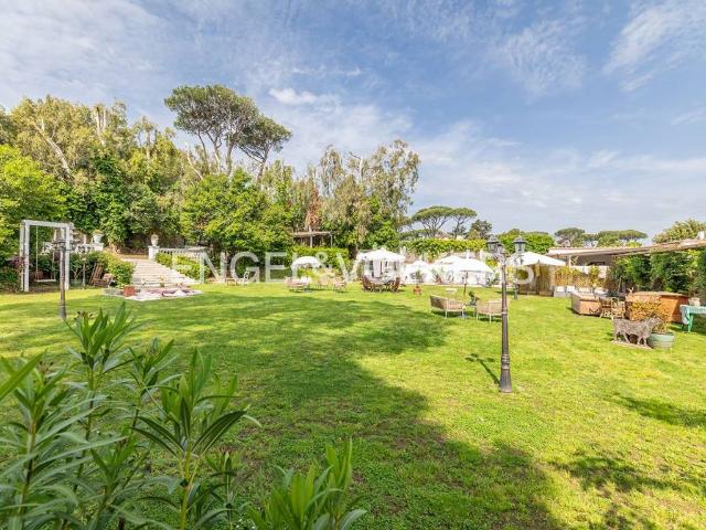 Vendesi villa singola a Roma via di Quarto Annunziata, La Giustiniana